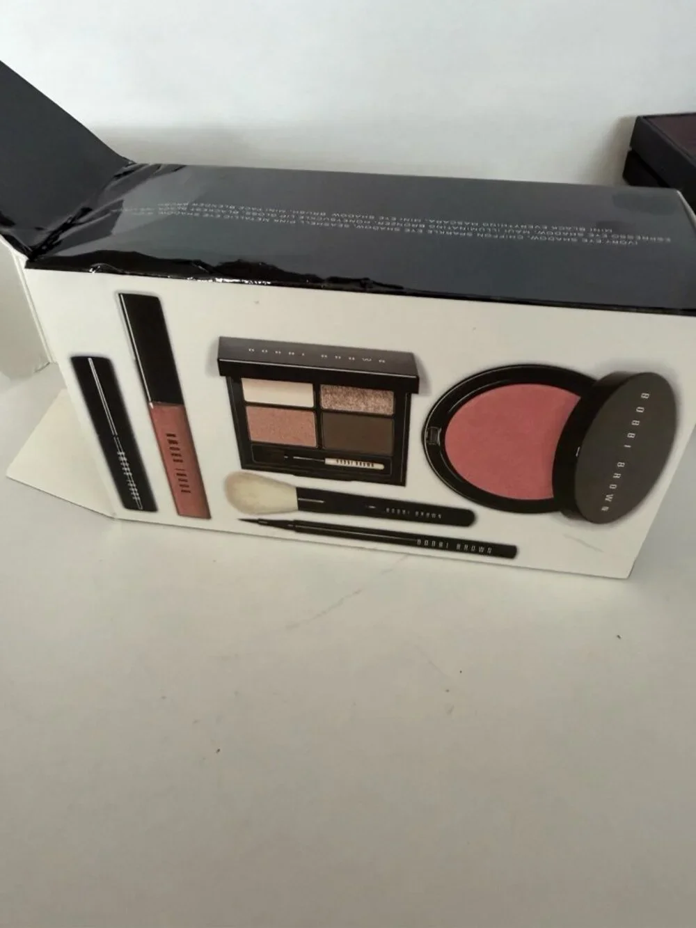 Bobbi Brown Pretty Powerful Kit Eyeshadow Blush Mascara ++ 6pc Set